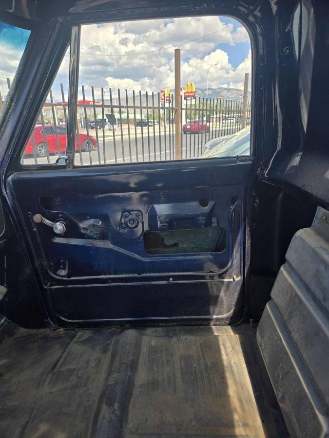 Chevy-c10-truck-1967-grey-2