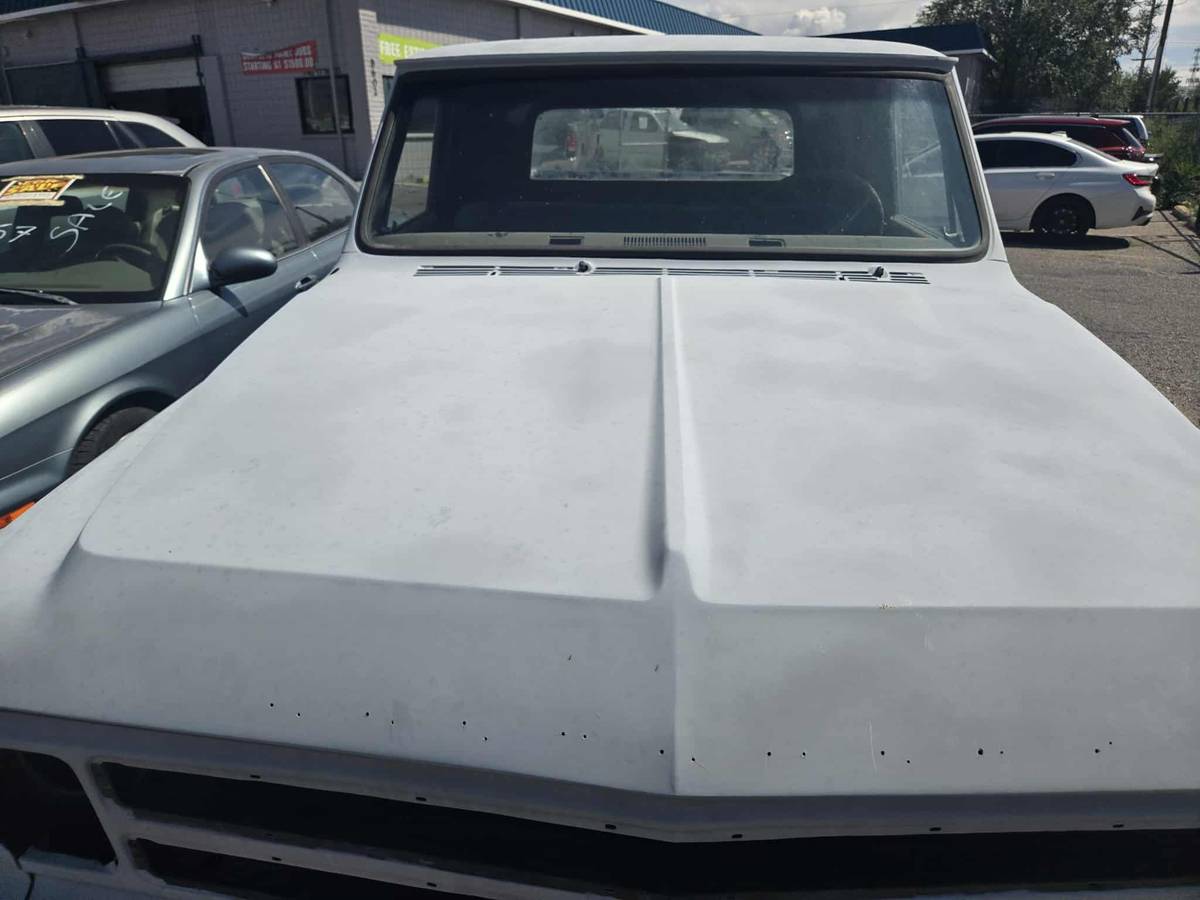 Chevy-c10-truck-1967-grey-7