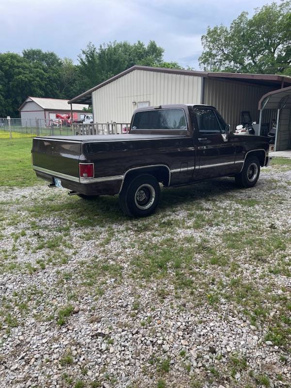 Chevy-c10-truck-1985-1