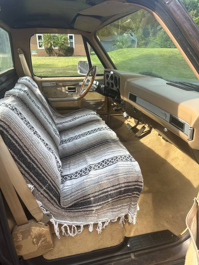 Chevy-c10-truck-1985-11