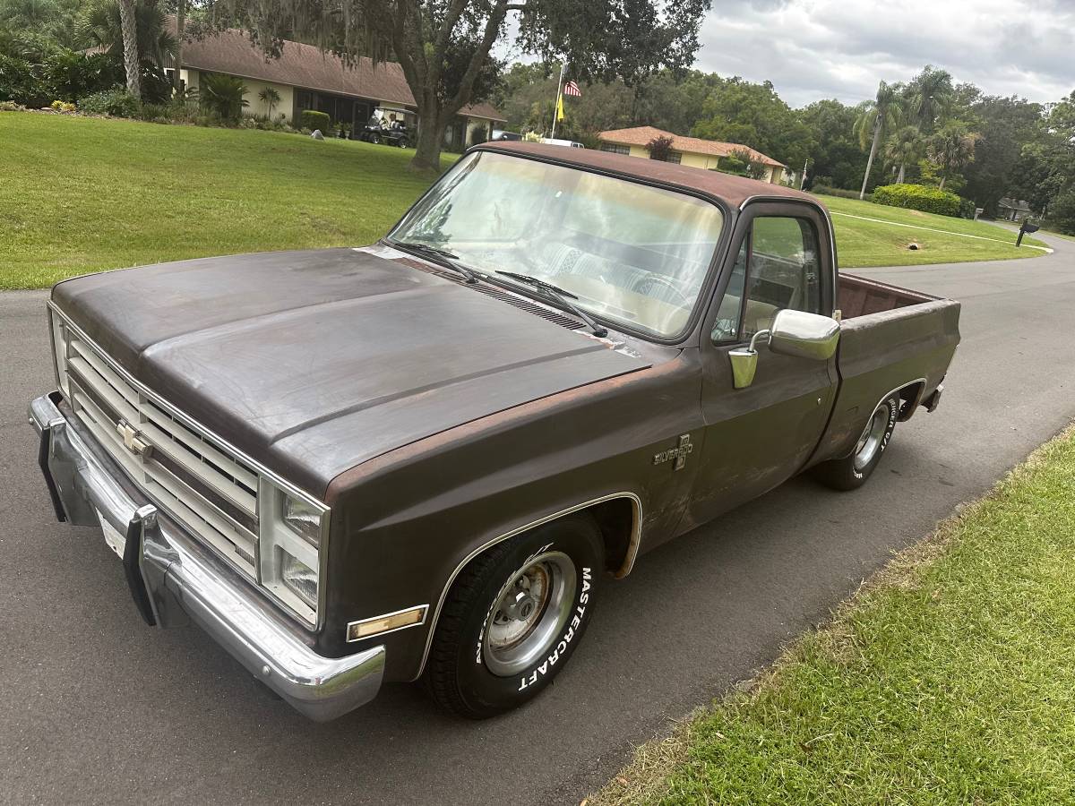 Chevy-c10-truck-1985-3
