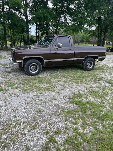 Chevy-c10-truck-1985-3