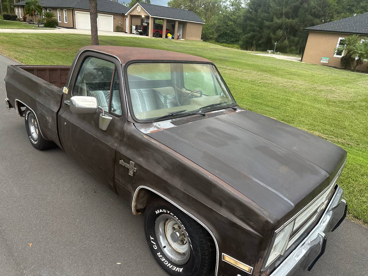 Chevy-c10-truck-1985-4
