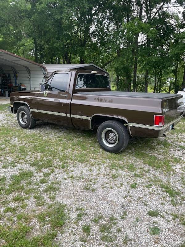 Chevy-c10-truck-1985