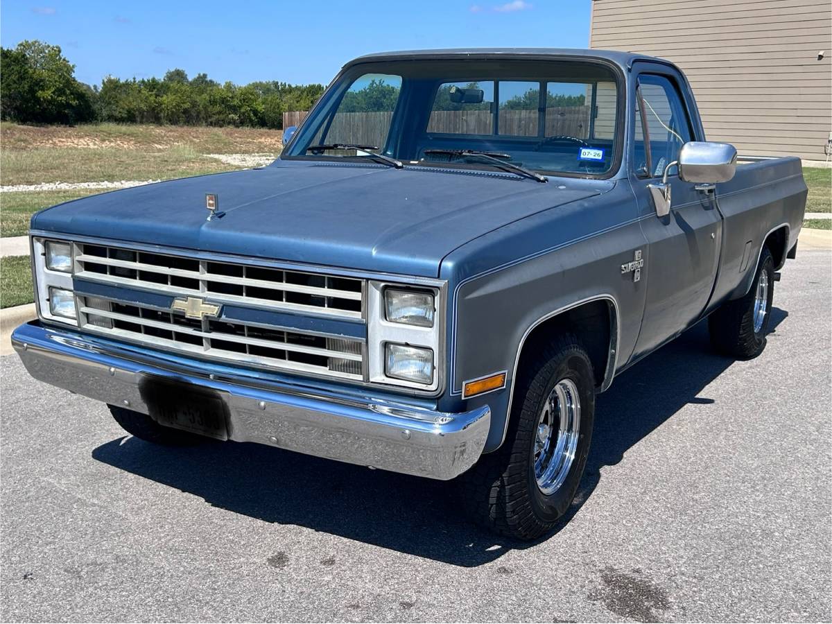 Chevy-c10-truck-1987-grey-11