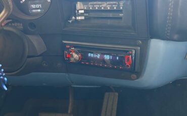 Chevy-c10-truck-1987-grey-12