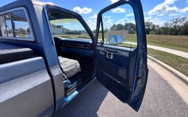 Chevy-c10-truck-1987-grey-13