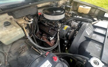 Chevy-c1500-1988-white-1