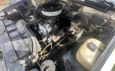 Chevy-c1500-1988-white-2