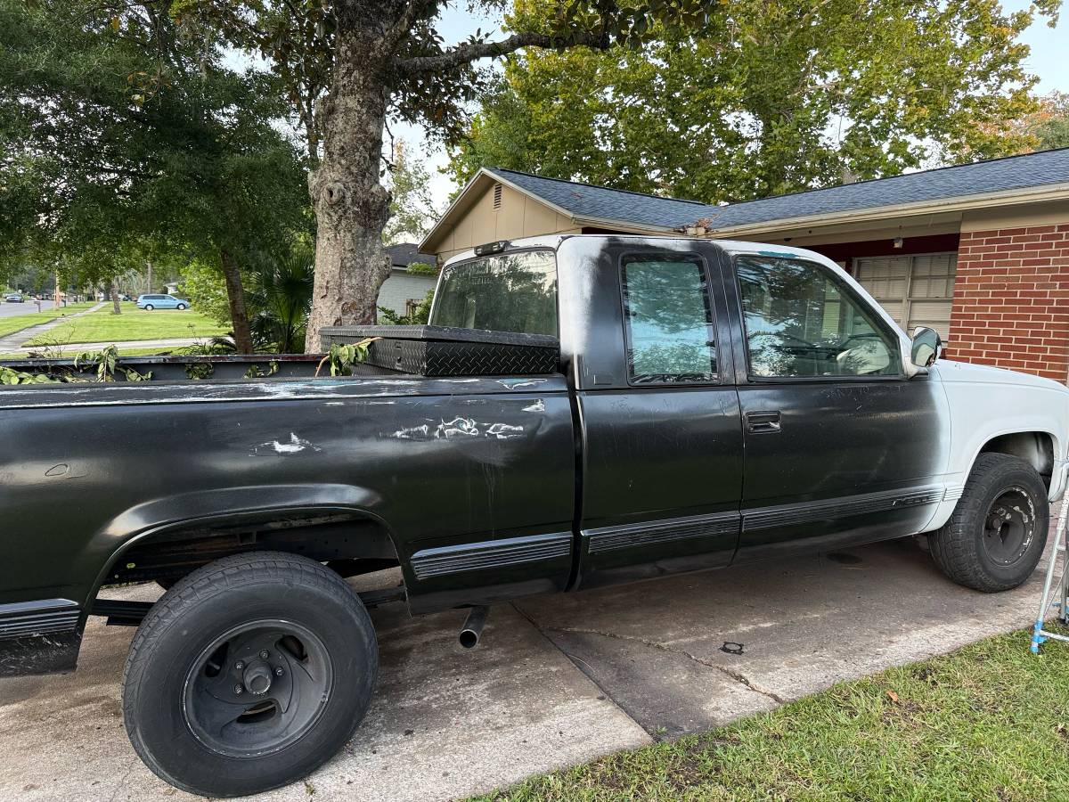 Chevy-c1500-1994-custom-3