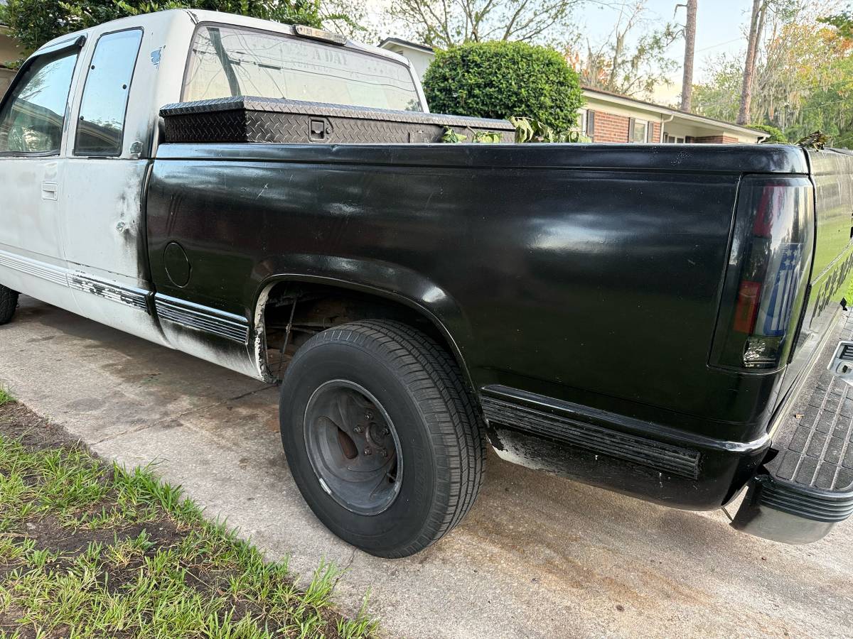 Chevy-c1500-1994-custom-7