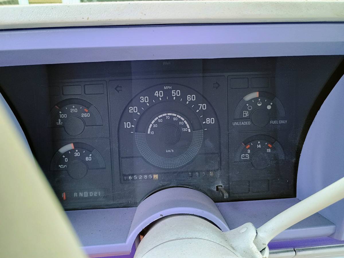 Chevy-c1500-scottsdale-1989-purple-7