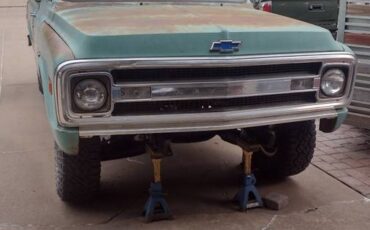 Chevy-c20-1969-green-2