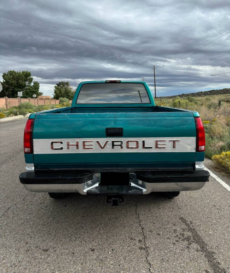 Chevy-c2500-1994-green-1
