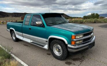 Chevy-c2500-1994-green-4