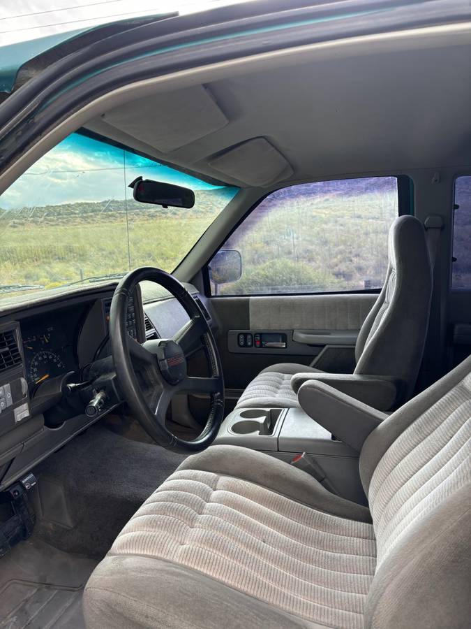 Chevy-c2500-1994-green-6