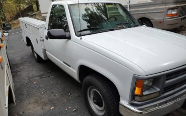 Chevy-c2500-1995-white-8