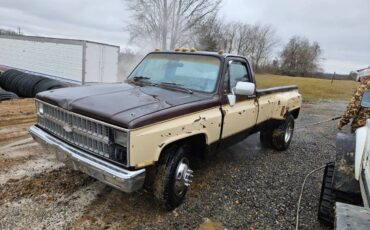 Chevy-c3500-1982-custom-1
