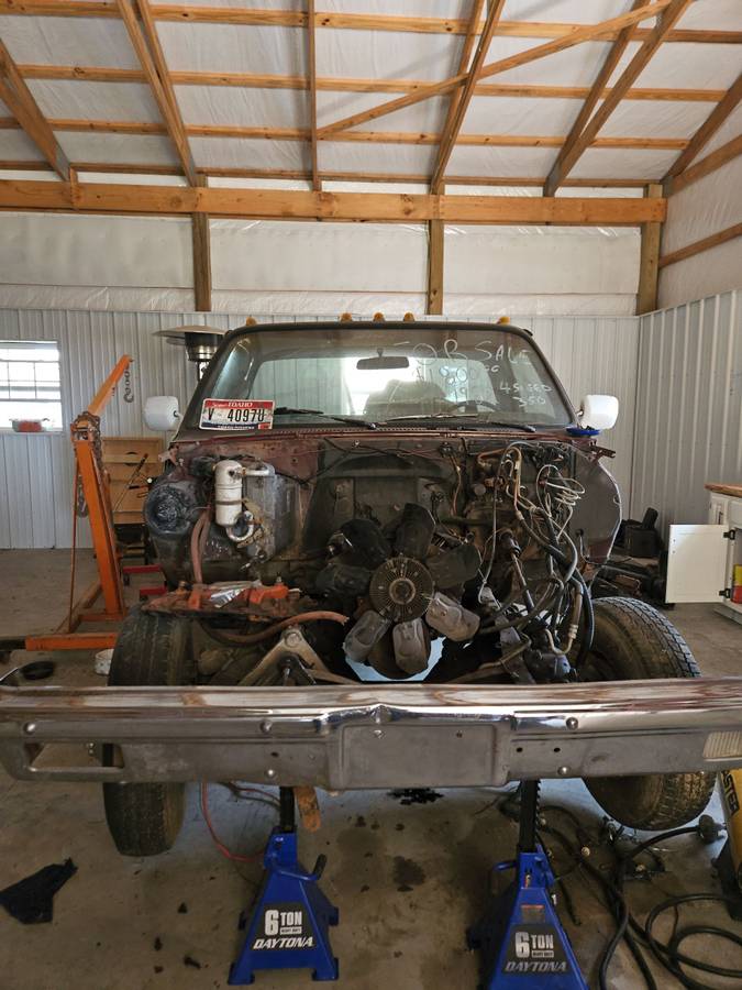 Chevy-c3500-1982-custom-3