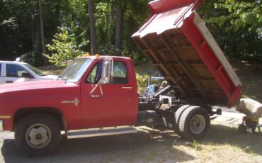Chevy-c3500-1987-red-1