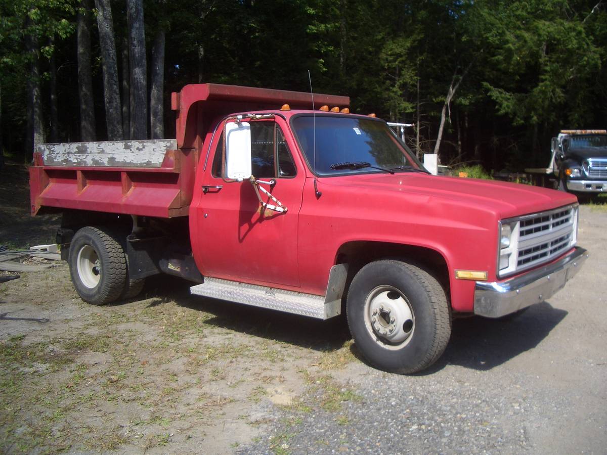 Chevy-c3500-1987-red-2