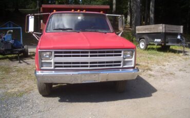 Chevy-c3500-1987-red-3