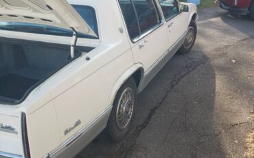 Chevy-cadillac-1990-white-1