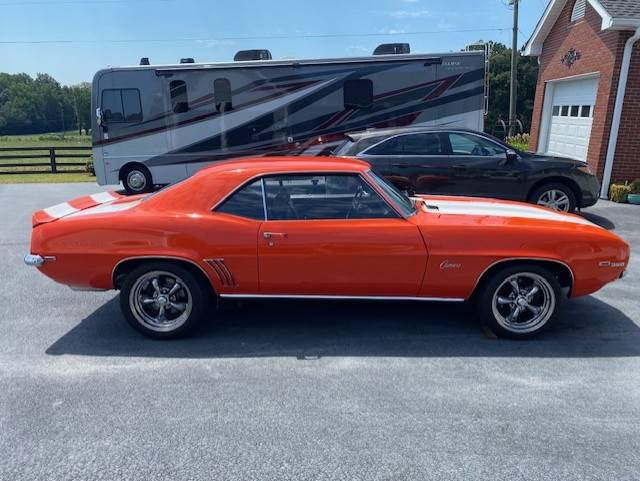 Chevy-camaro-1969-5