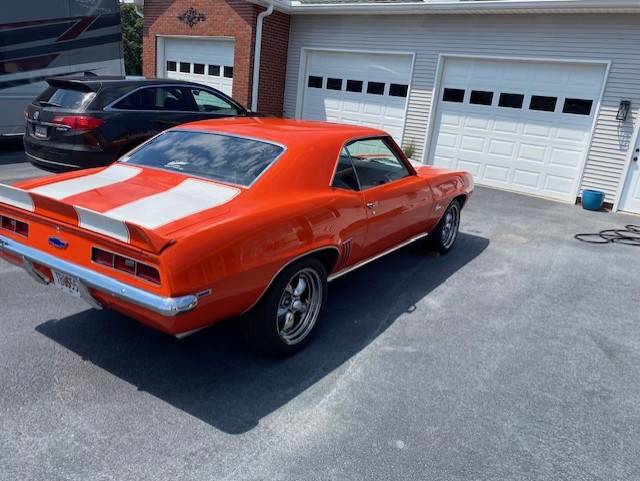 Chevy-camaro-1969-7