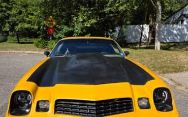 Chevy-camaro-1978-yellow-1