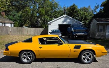 Chevy-camaro-1978-yellow-3