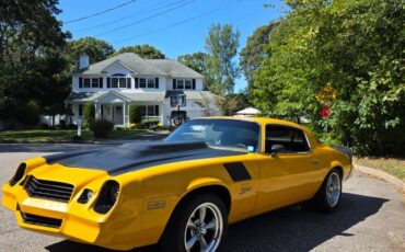 Chevy-camaro-1978-yellow