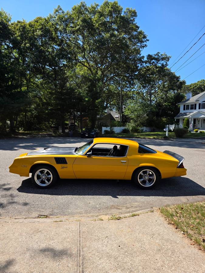Chevy-camaro-1978-yellow-8