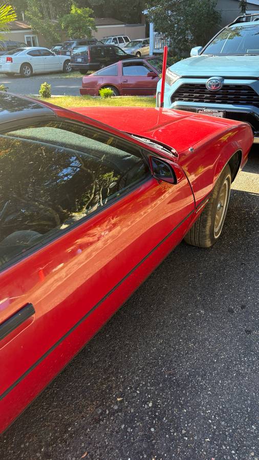 Chevy-camaro-1983-red-4