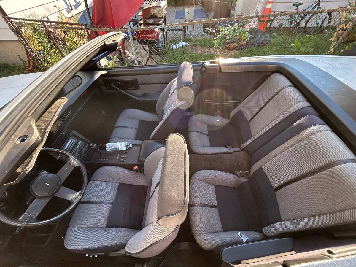 Chevy-camaro-1988-9