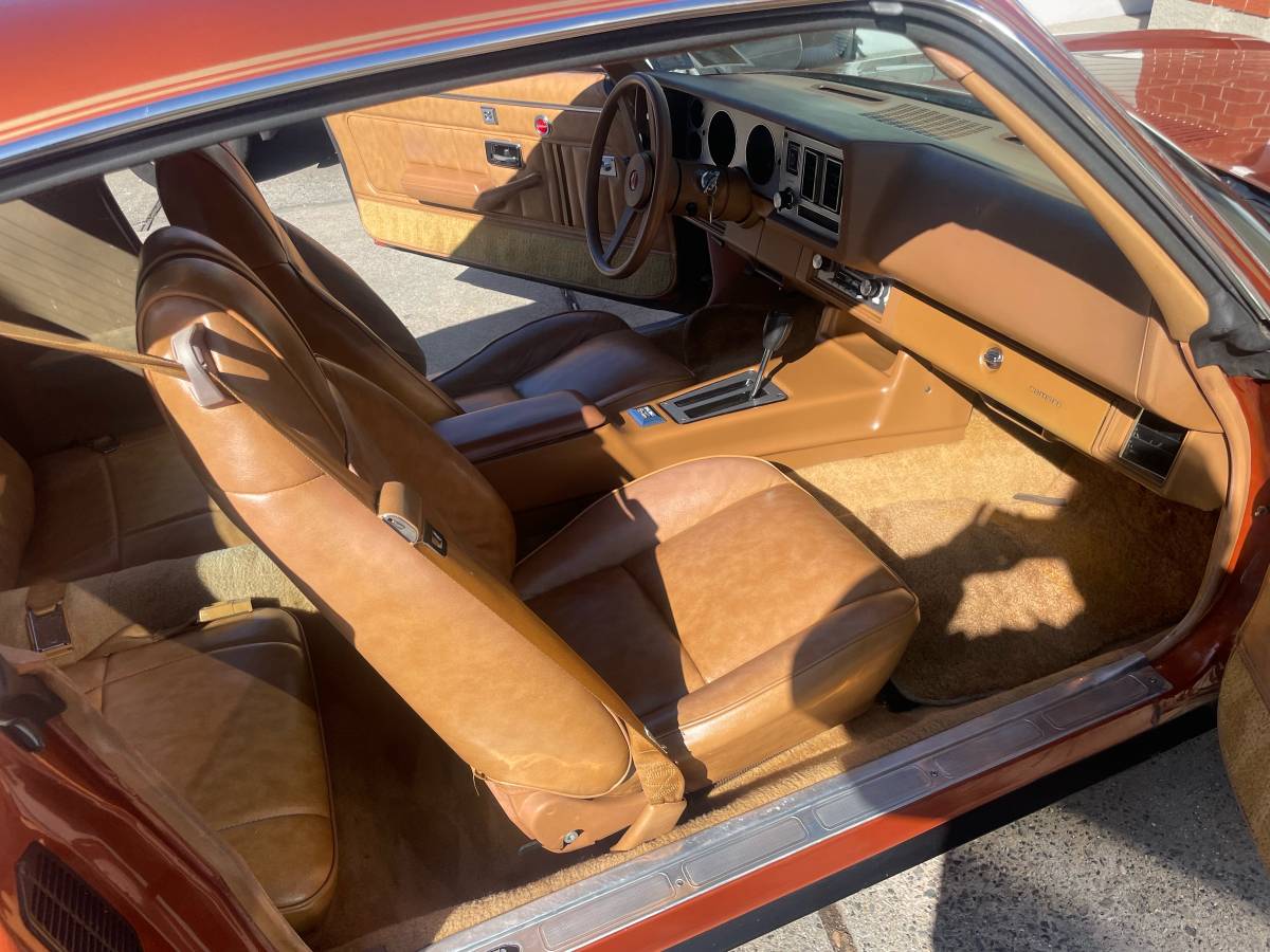 Chevy-camaro-berlinetta-1980-brown-12