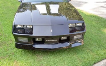 Chevy-camaro-iroc-1989-black-1