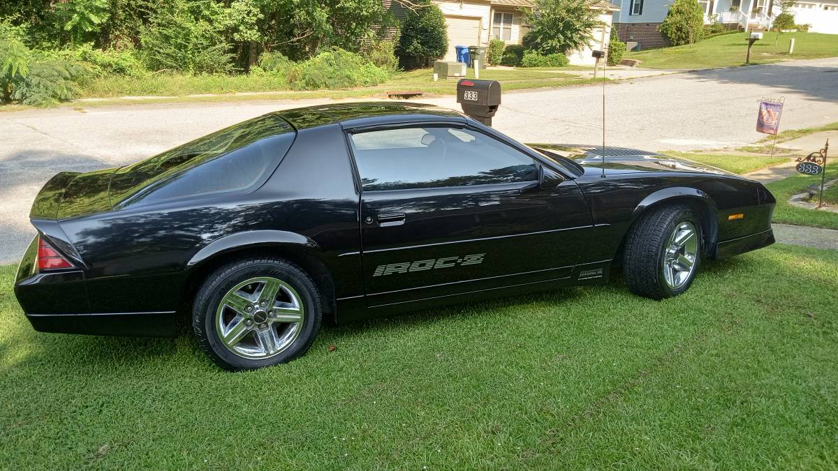 Chevy-camaro-iroc-1989-black-6