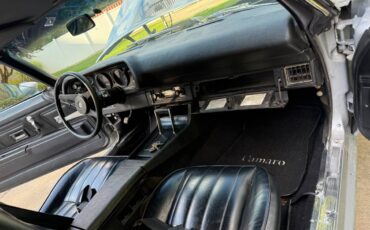 Chevy-camaro-lt-1971-silver-8