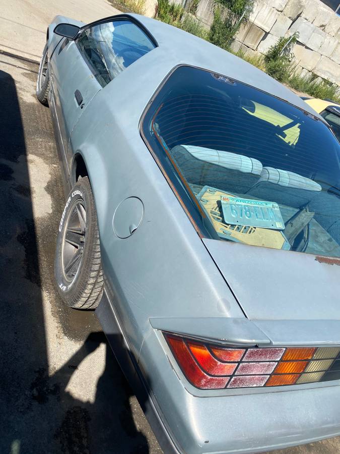 Chevy-camaro-z28-1985-silver-13