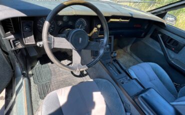 Chevy-camaro-z28-1985-silver-15