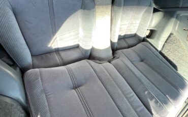 Chevy-camaro-z28-1985-silver-18