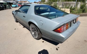 Chevy-camaro-z28-1985-silver-5