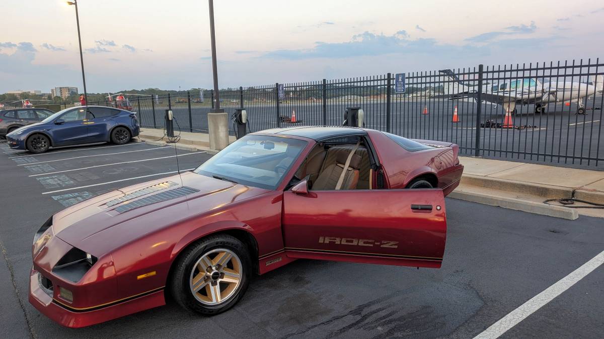 Chevy-camaro-z28-1986-4