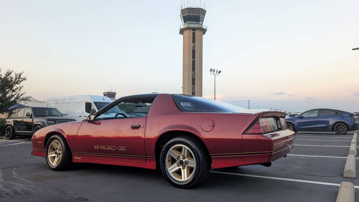 Chevy-camaro-z28-1986-6