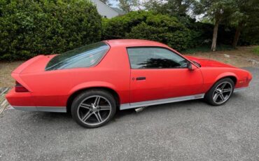 Chevy-camaro-z28-1987-3