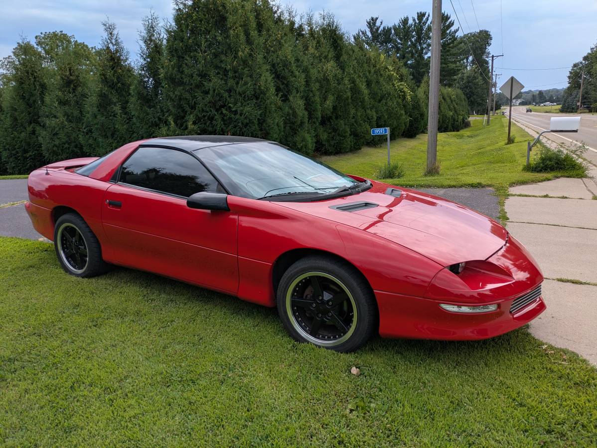 Chevy-camaro-z28-1993-red-2