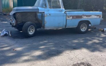 Chevy-cameo-1957-blue-16