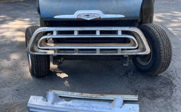 Chevy-cameo-1957-blue-17