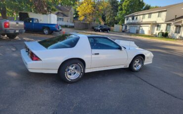 Chevy-camero-z28-1984-white-15